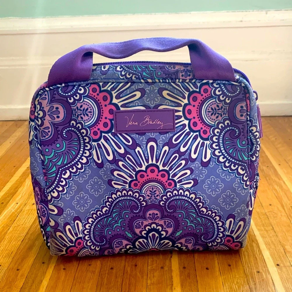 Vera Bradley lunch bag - Picture 1 of 6